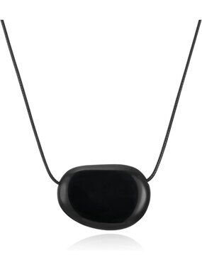 Elegant Silver Plated Pebble Pendant Necklace for Women - Perfect Gift Idea
